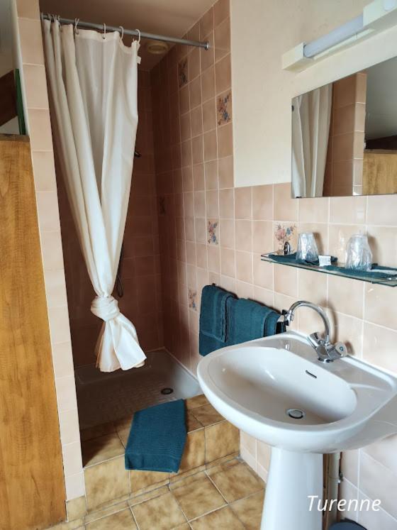 A L'Etape De La Ferme Bed & Breakfast Noailles  Exterior photo